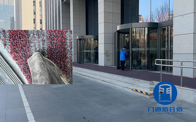 自動旋轉(zhuǎn)門門停，故障燈B亮維修實例