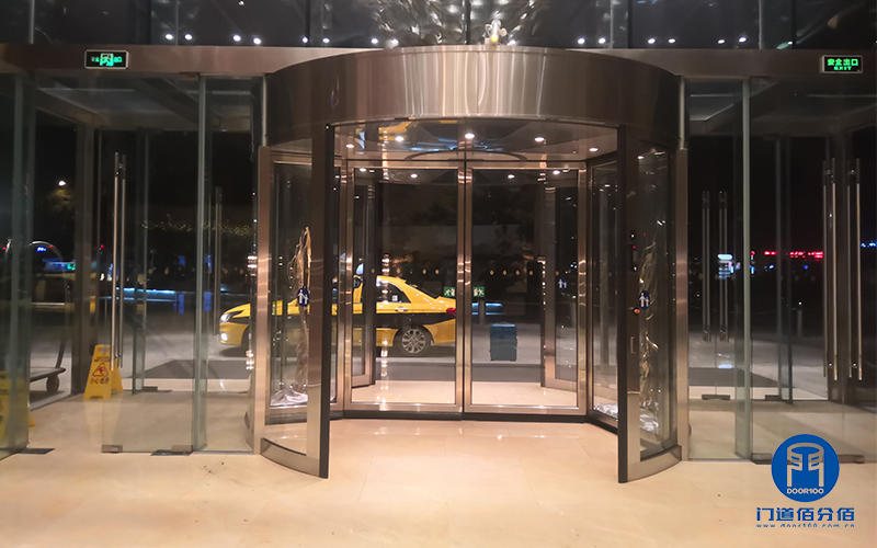 福建福州某洲際酒店自動旋轉門平移功能維修服務案例