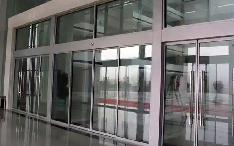 自動玻璃門保養不簡單，工作內容全知道