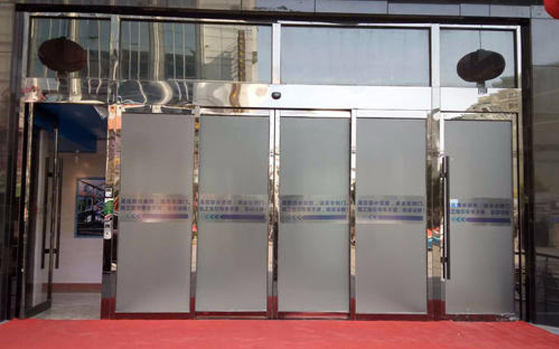 感應(yīng)電動門附件配置及售后維護(hù)注意事項