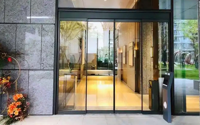 為何自動平移門保養常被忽視？揭開其被低估的真相