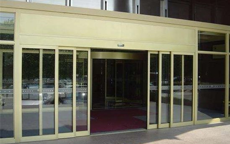 自動套疊門維修指南，自動套疊門壞了就找門道佰分佰