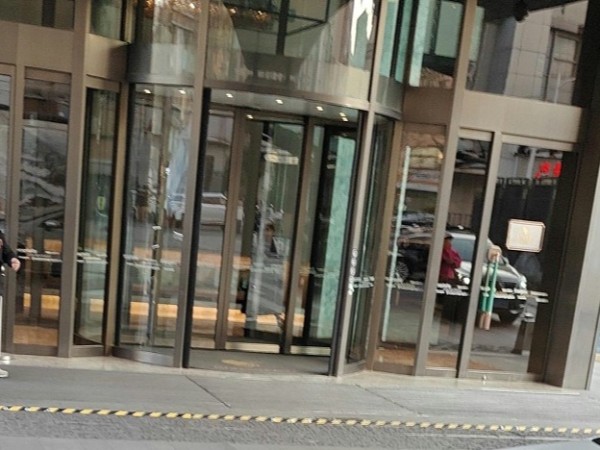 國際酒店電動門維修保養