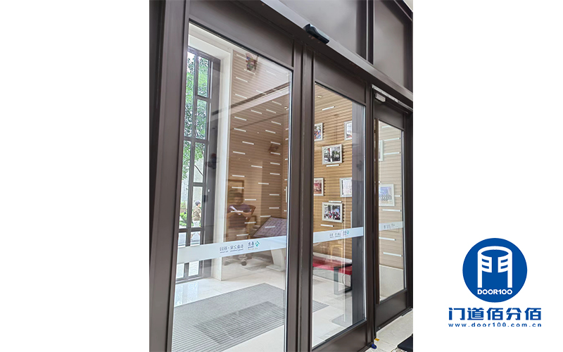 案例介紹丨北京泰康養老社區平移玻璃自動門維修