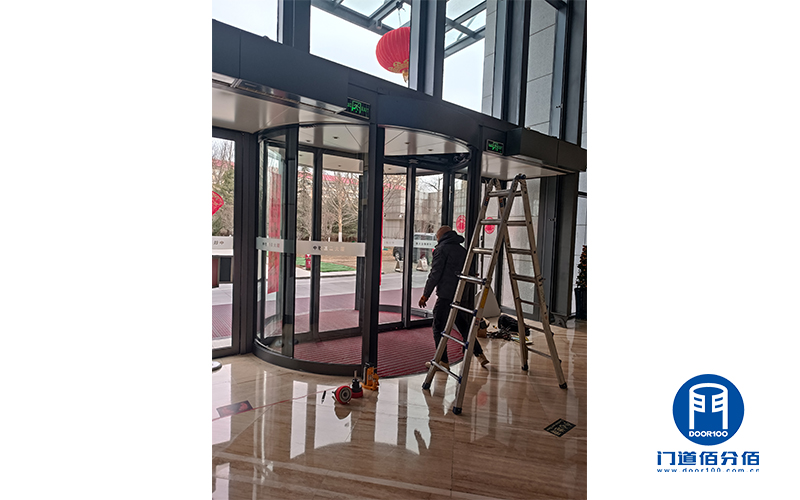 配件維修案例之旋轉門主動輪與平滑門皮帶更換