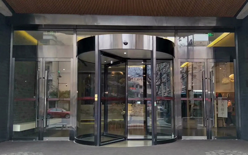 避免旋轉自動門電器配件產生故障方法介紹