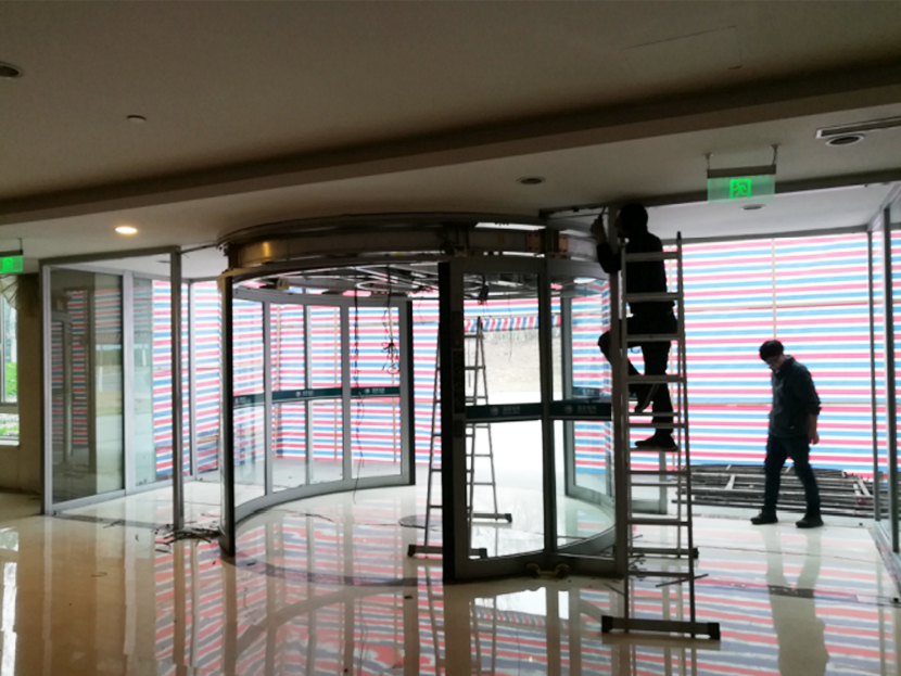 旋轉(zhuǎn)門升級(jí)