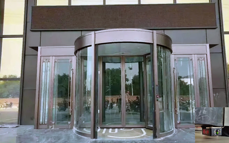 兩翼自動旋轉門安全防夾系統配件介紹